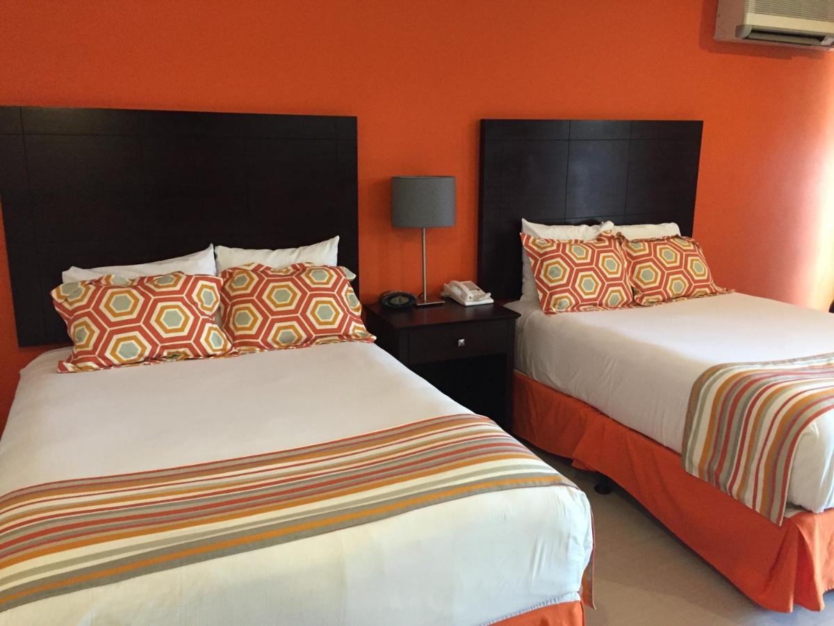 Talk Of The Town Beach Hotel & Beach Club By Gh Hoteles オラニエスタッド エクステリア 写真