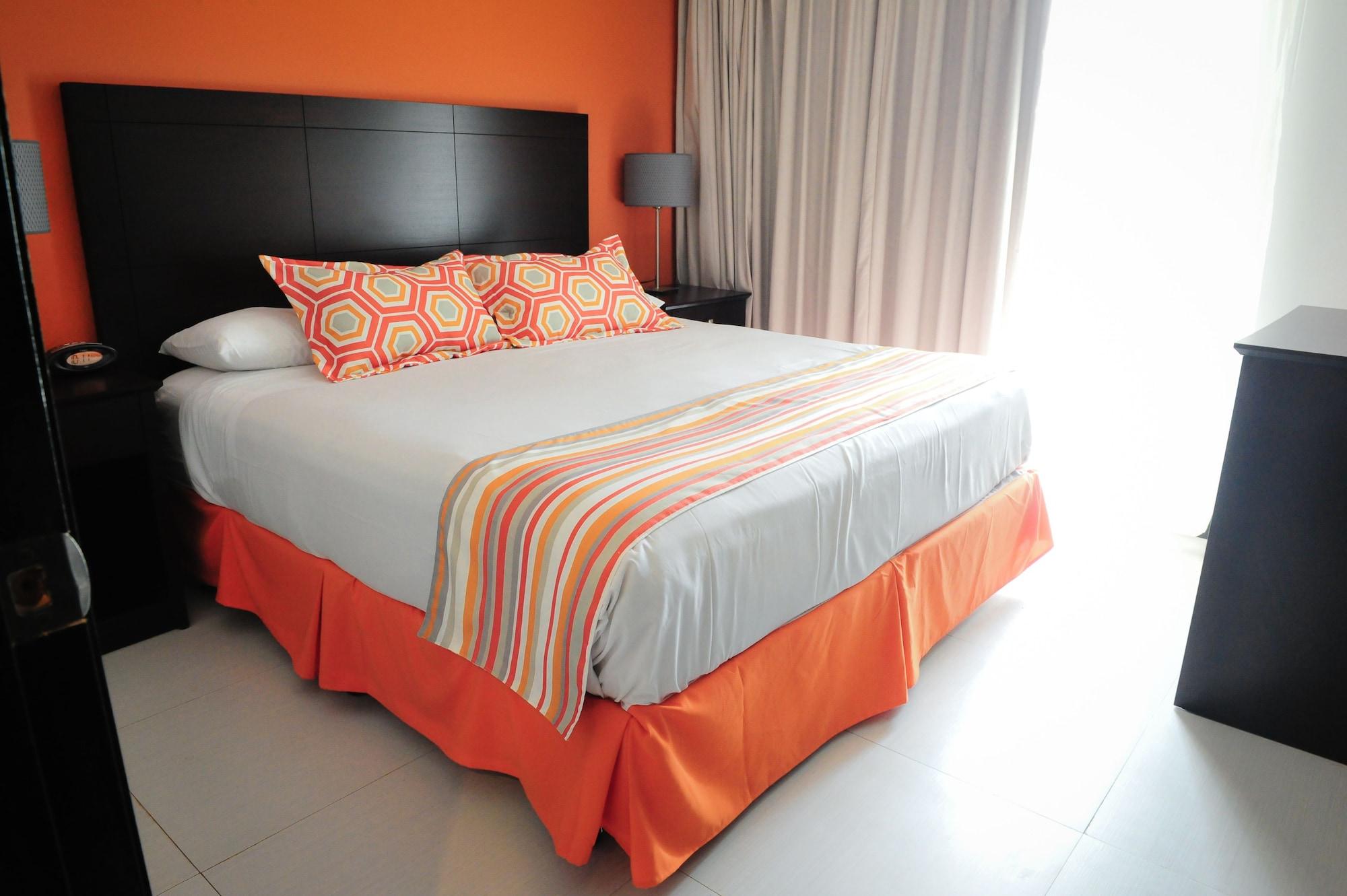 Talk Of The Town Beach Hotel & Beach Club By Gh Hoteles オラニエスタッド エクステリア 写真