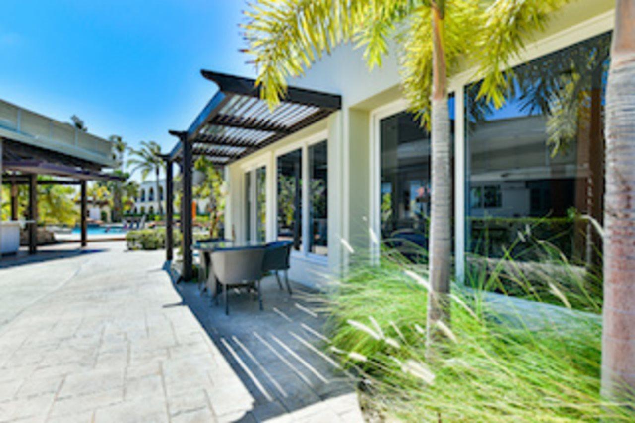 Talk Of The Town Beach Hotel & Beach Club By Gh Hoteles オラニエスタッド エクステリア 写真