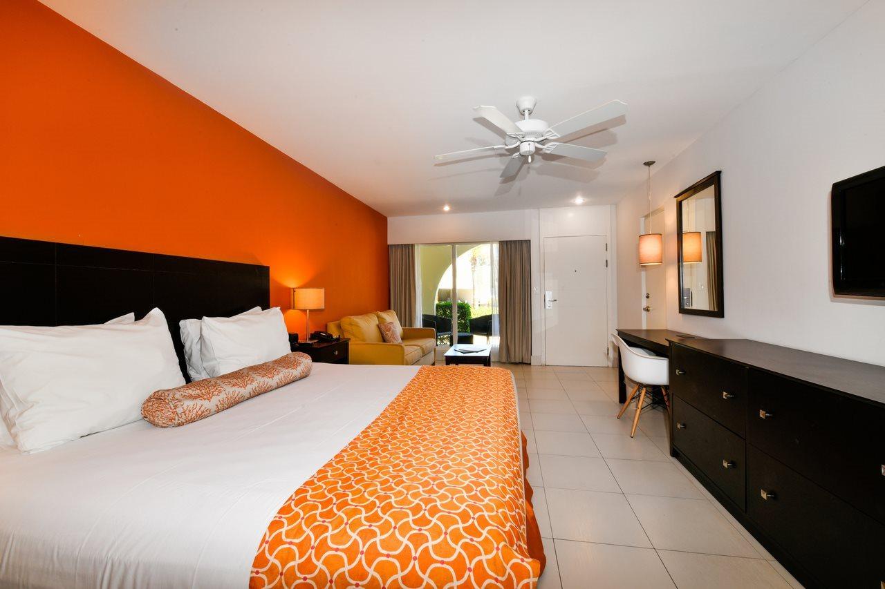 Talk Of The Town Beach Hotel & Beach Club By Gh Hoteles オラニエスタッド エクステリア 写真