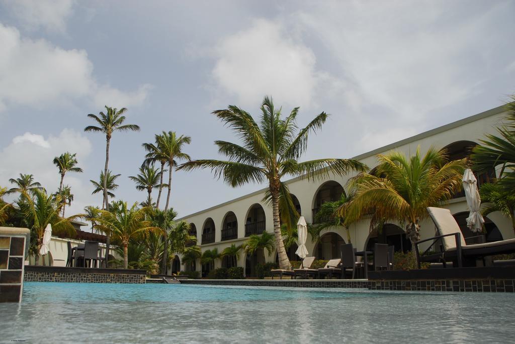 Talk Of The Town Beach Hotel & Beach Club By Gh Hoteles オラニエスタッド エクステリア 写真