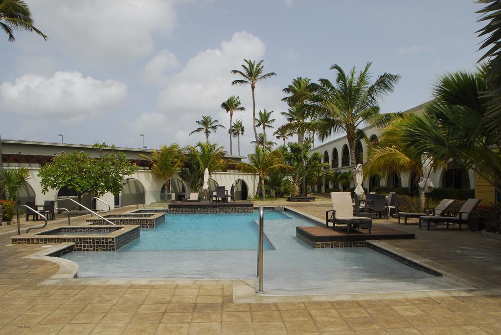 Talk Of The Town Beach Hotel & Beach Club By Gh Hoteles オラニエスタッド エクステリア 写真