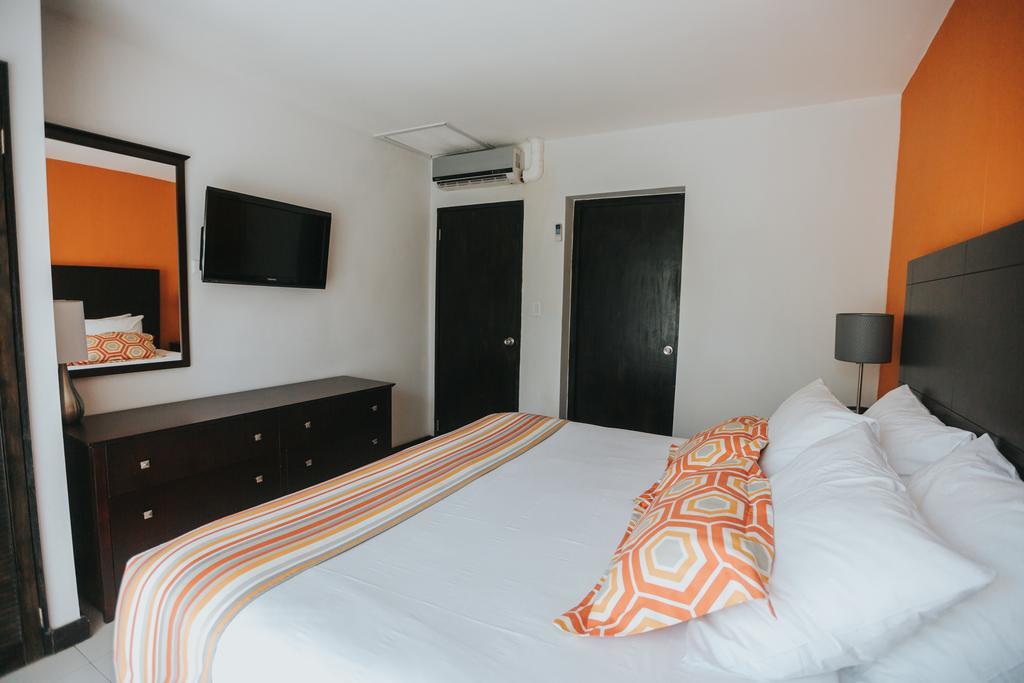 Talk Of The Town Beach Hotel & Beach Club By Gh Hoteles オラニエスタッド エクステリア 写真